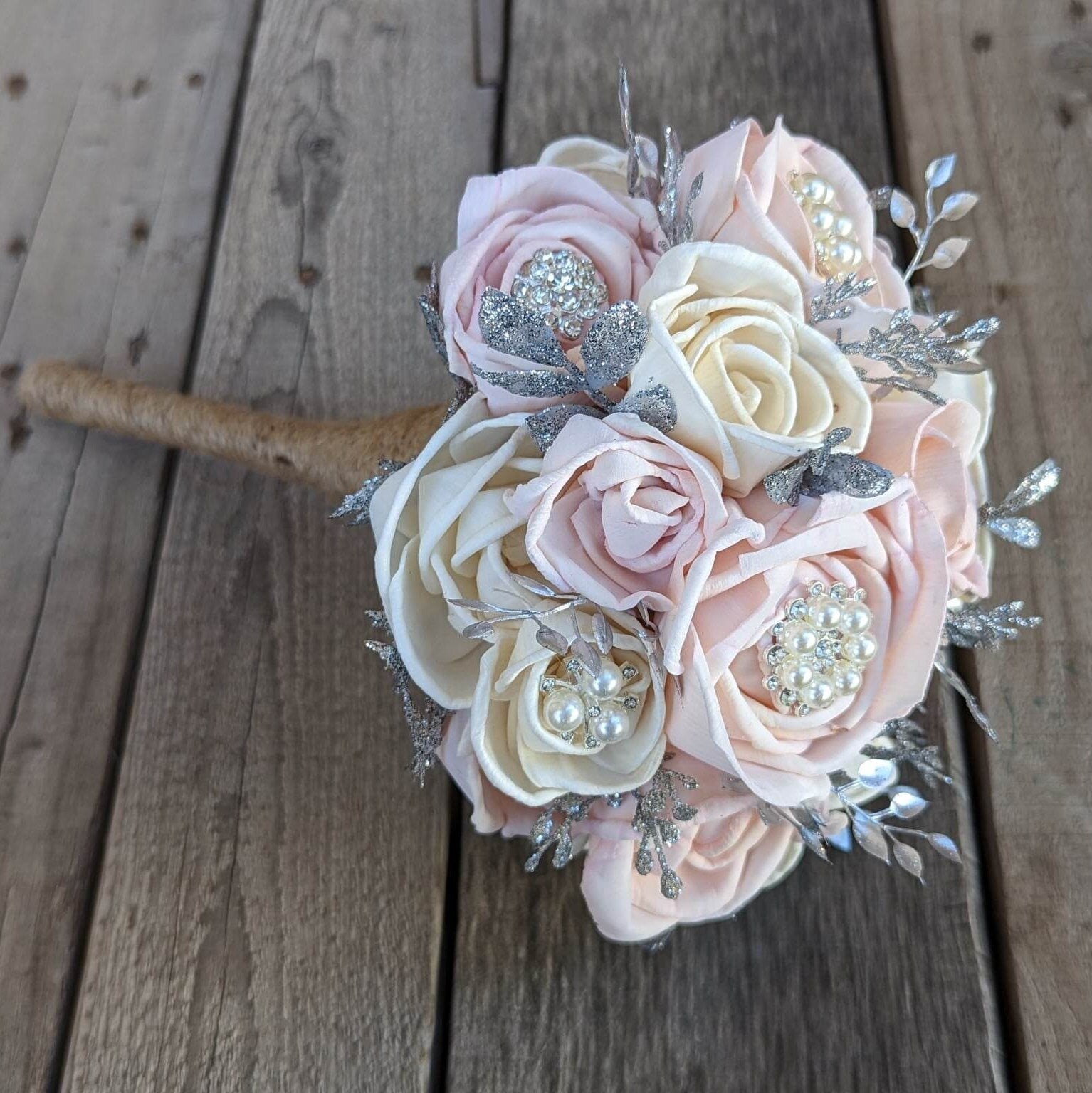 Retailer Quinceanera bouquet